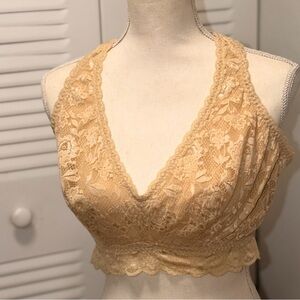 Cosabella Lace Bralette in Cream Size L